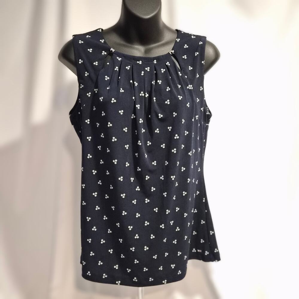 Tommy Hilfiger Navy & Green Printed Sleeveless Pleated Keyhole Blouse - S